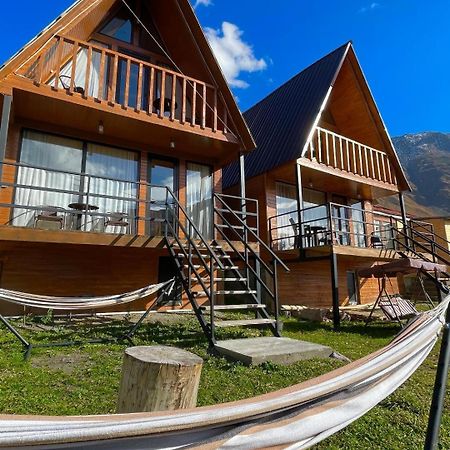Twin Cottages Kazbegi Bagian luar foto