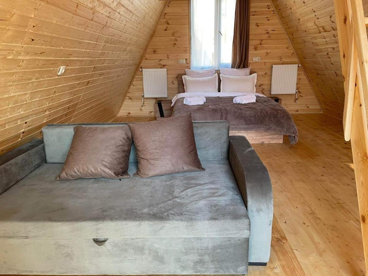 Twin Cottages Kazbegi Bagian luar foto
